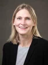 Prof. Dr. Stephanie Hrubesch